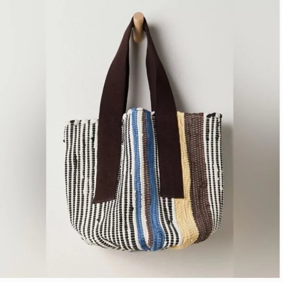 NWT FREE PEOPLE Driftwood Rug Tote Bag | Banana Split - Picture 6 of 15